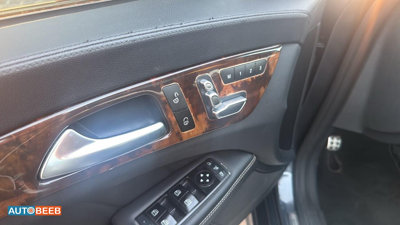 مرسيدس بنز C63 2017